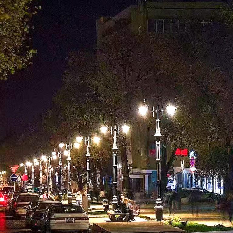 Luxury Resort Lighting: 80 Custom Cast Iron Lamp Poles | Maldives Project